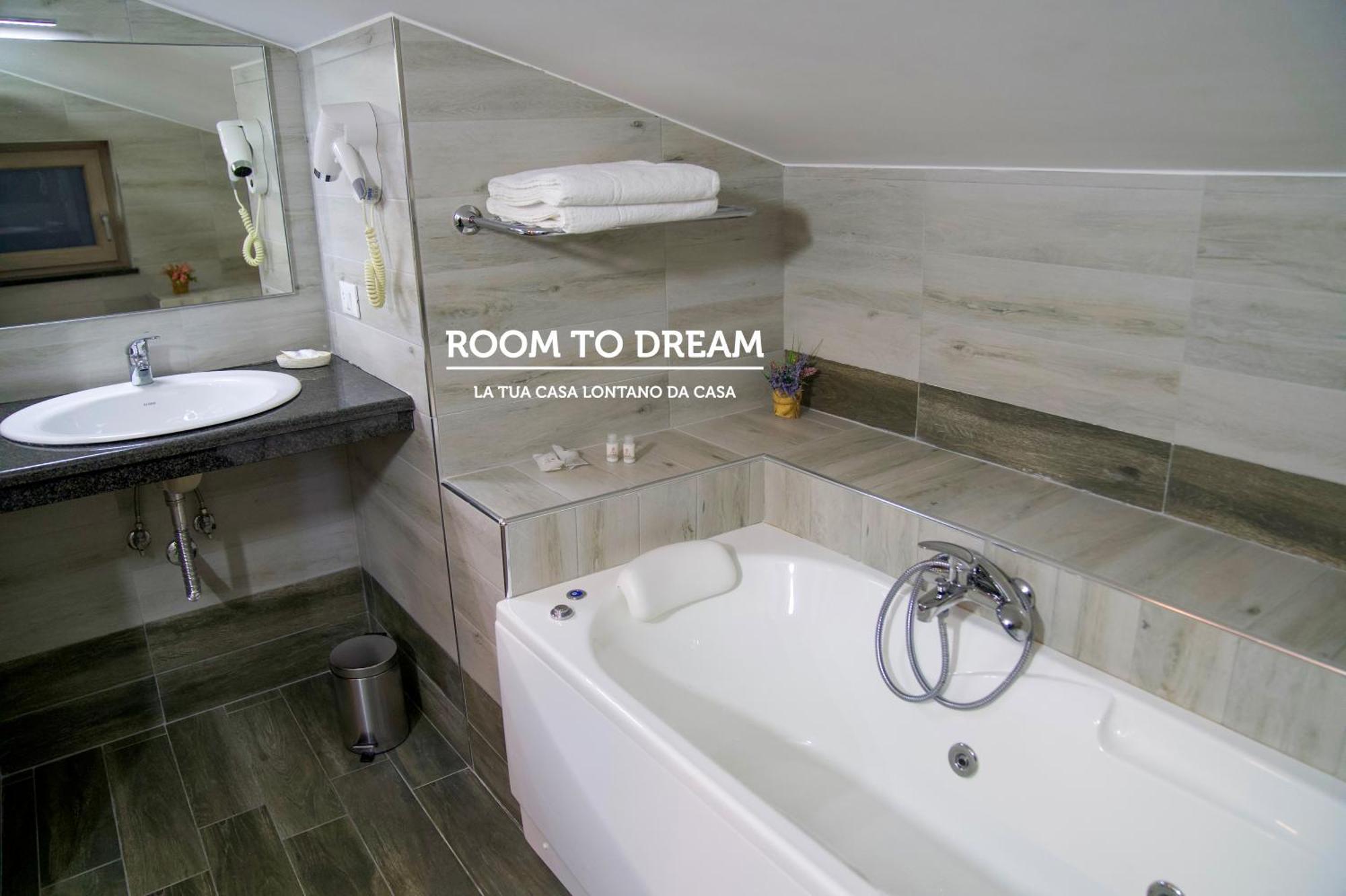 Room To Dream San Valentino Torio Exterior foto